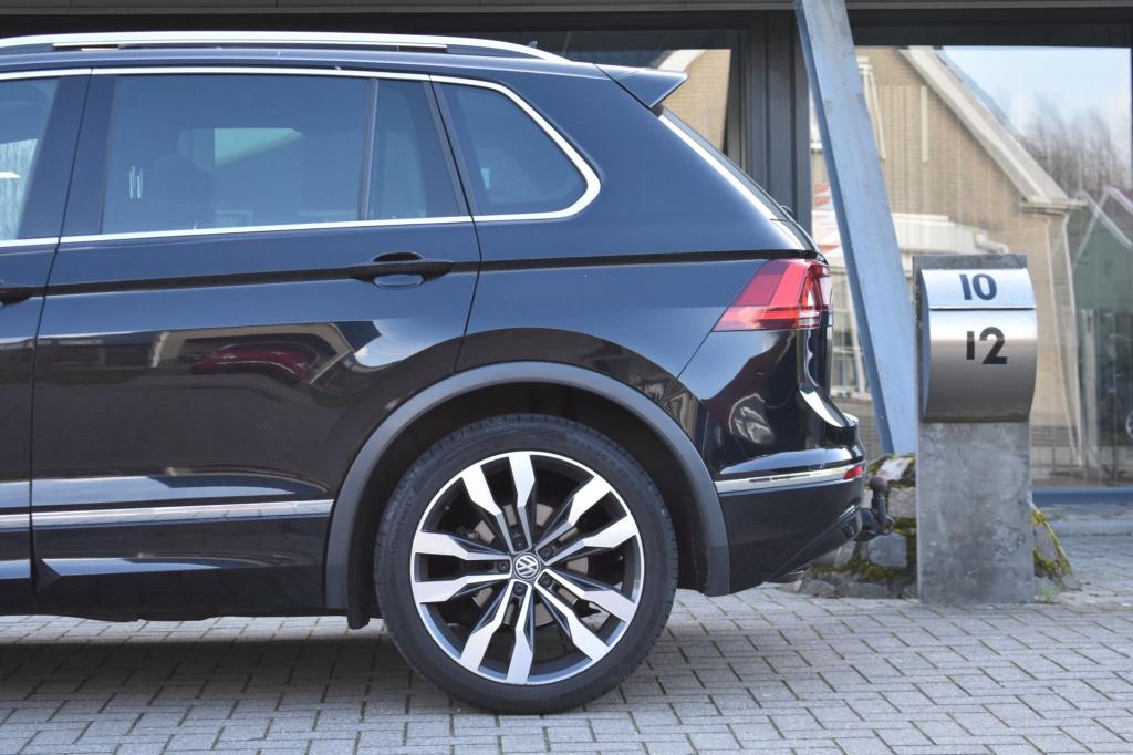 Volkswagen Tiguan 1.5 tsi act highline r-line | trekhaak | panoramadak | dy