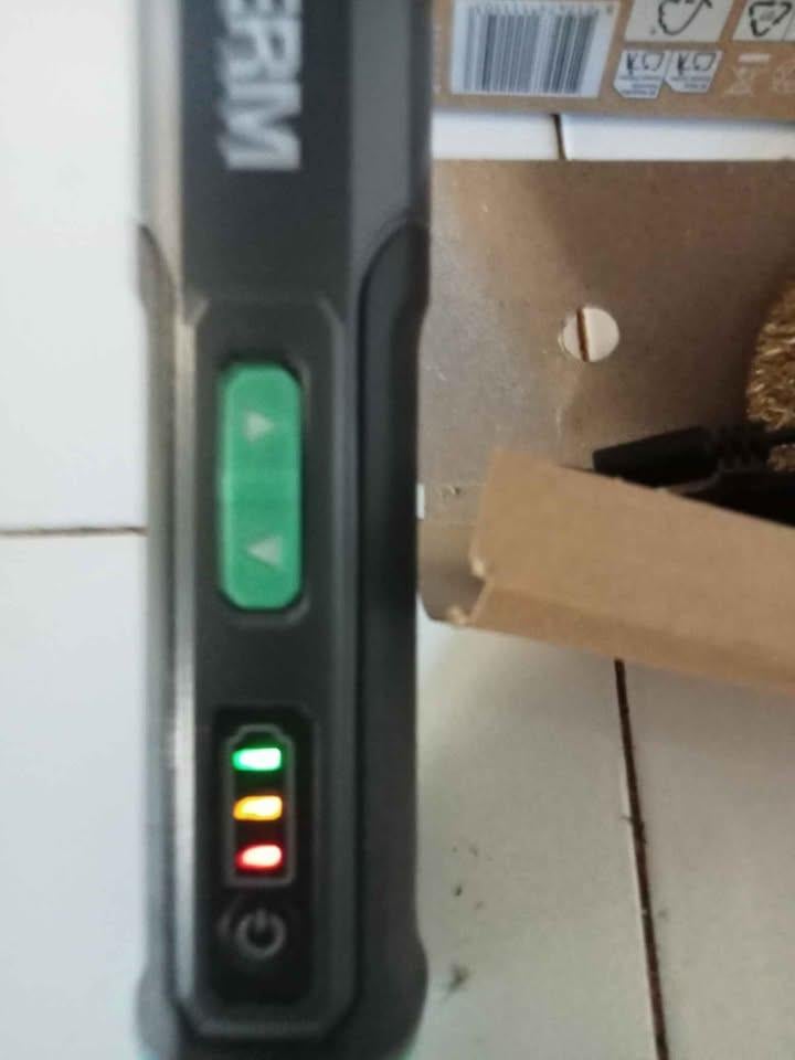 Elektrische onkruidborstel