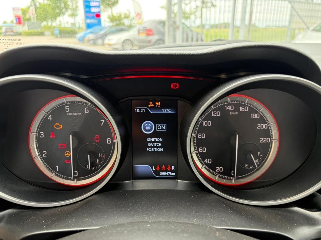 Suzuki Swift 1.2 style smart hybr