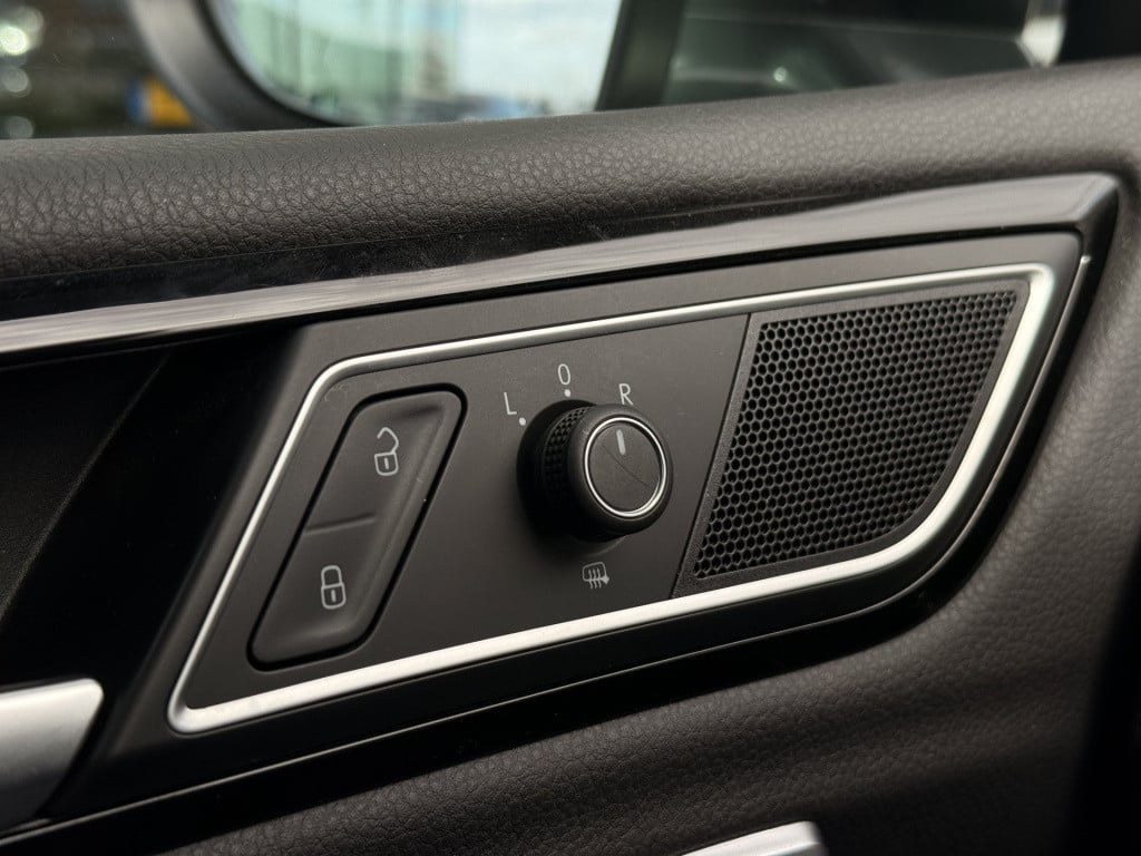 Volkswagen Golf Sportsvan 1.4 tsi highline business | massage - ergoactive 