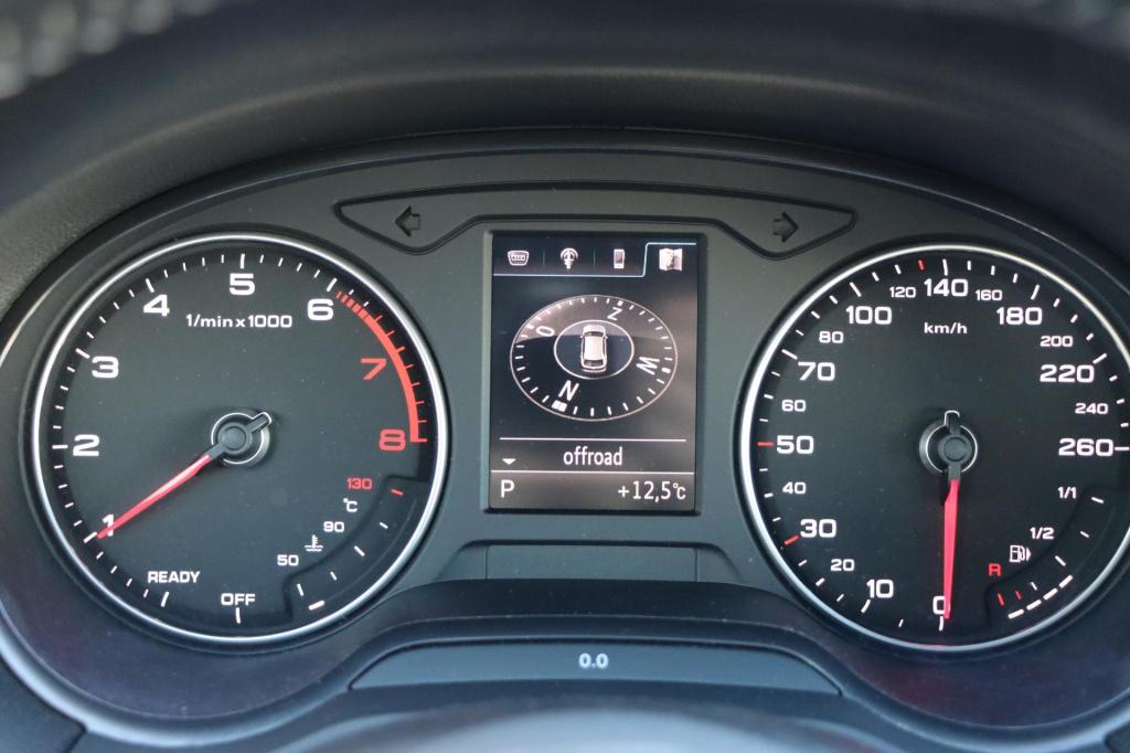 Audi Q2 1.0 tfsi sport airco | navi