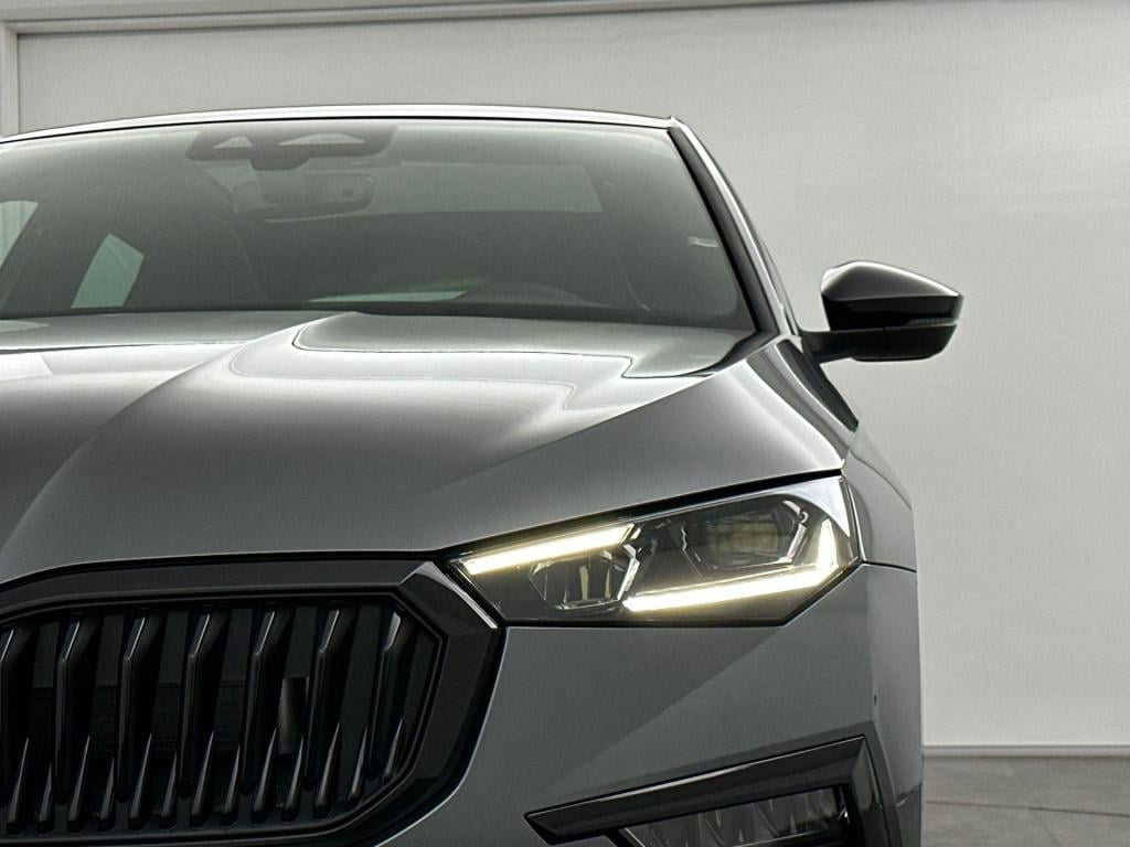 Skoda Scala monte carlo 1.0 tsi 85 kw / 115 pk hatchback 7 ver