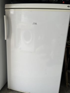 Tafelmodel koelkast met vriesvak 85x55 cm. Energieklasse A+