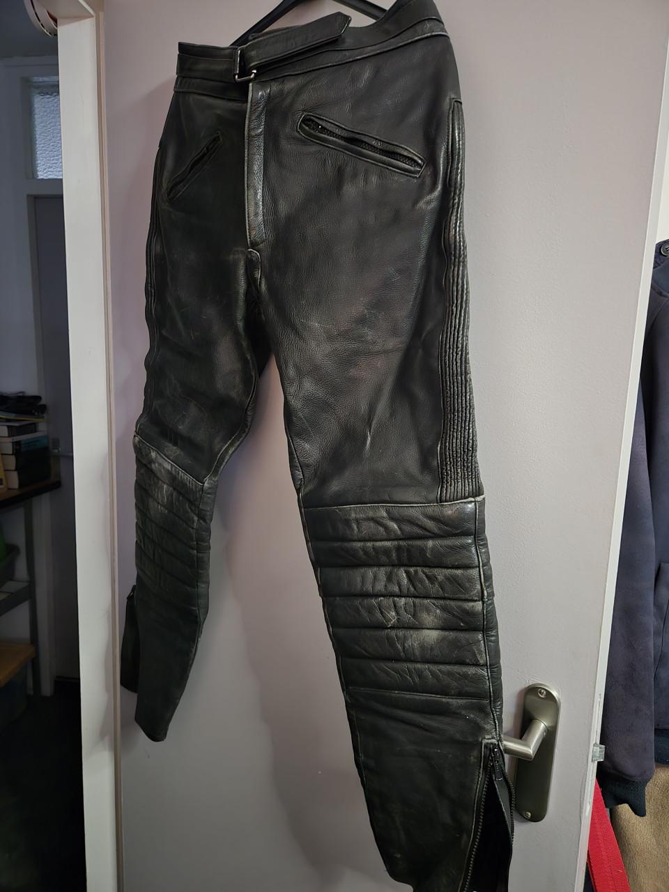 Leren motorbroek Akito Maat 50 .