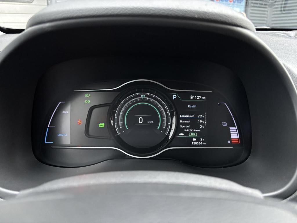 Hyundai Kona ev fashion 64 kwh soh 95% 3-fase lader!