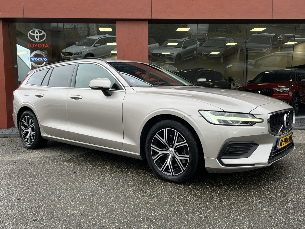 Volvo V60 2.0 b3 core aut. | auto pilot | carmera | stoel/stuurverw. | keyl