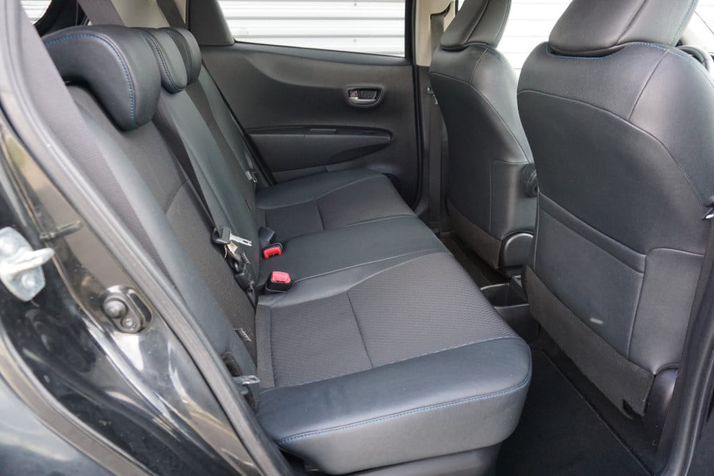 Toyota Yaris 1.5 full hybrid dynamic airco / camera / elektr. ramen / lm ve