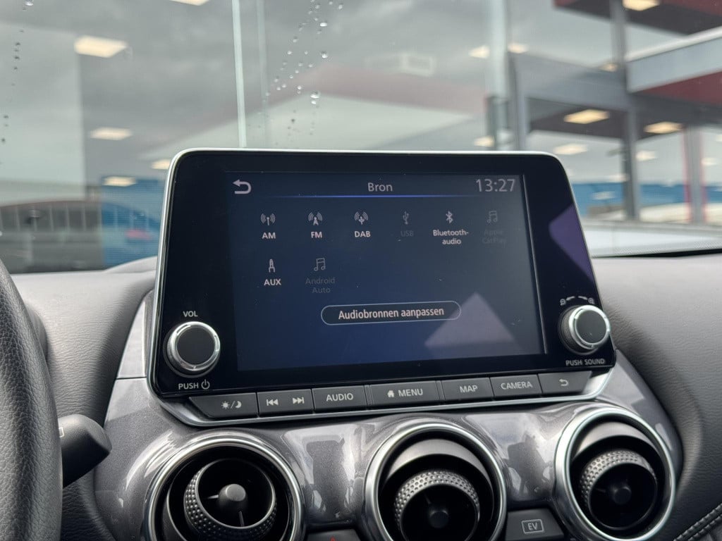 Nissan Juke 1.6 hybrid n-connecta | navigatie | camera | keyless entry | le