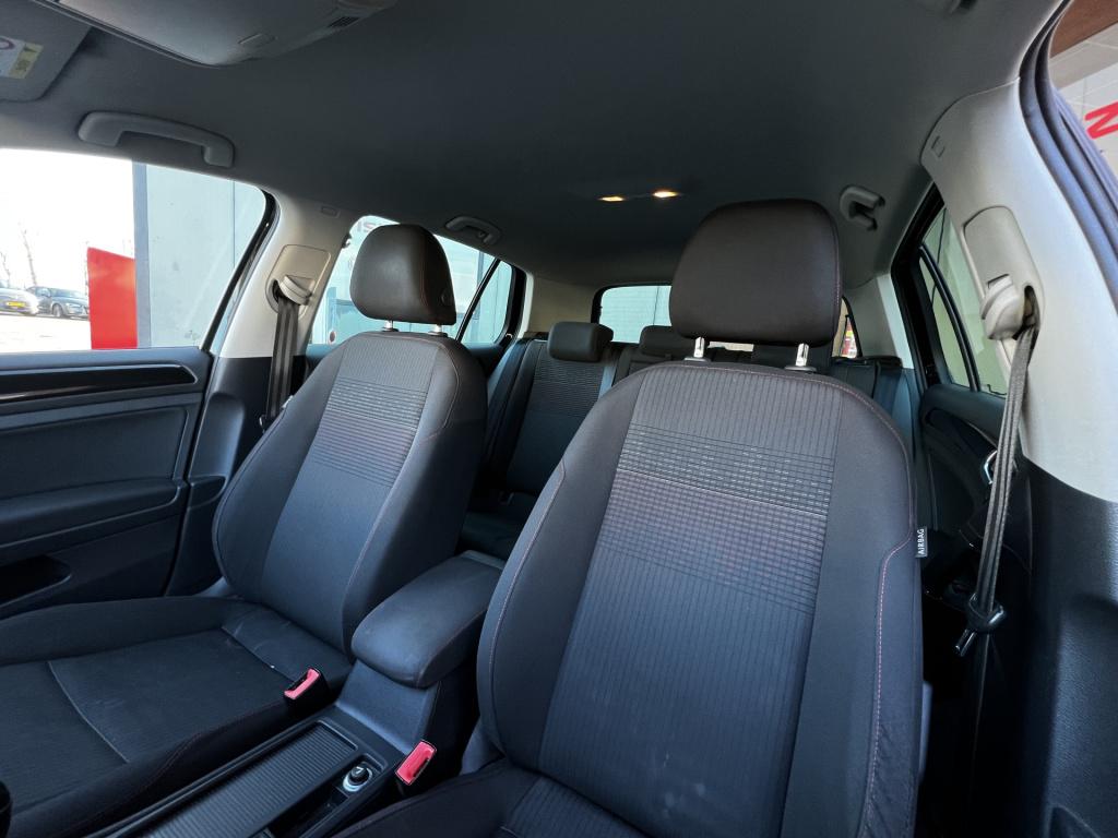 Volkswagen Golf 1.0 tsi highline business