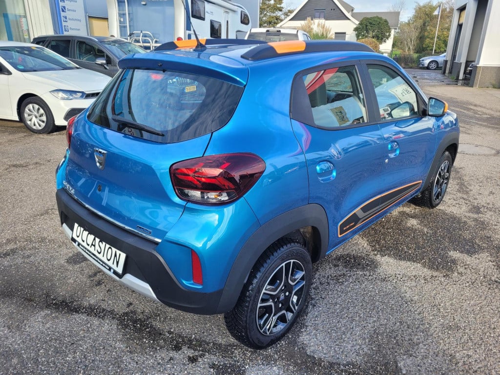 Dacia Spring comfort plus (orange pack) 27 kwh slechts 130km btw auto