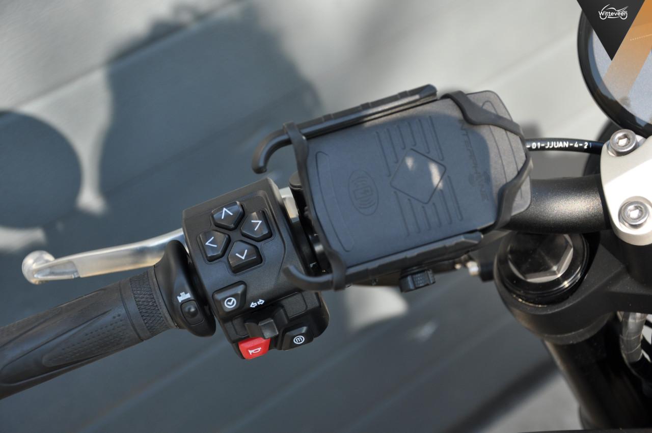 Triumph Trident 660, zeer compleet!