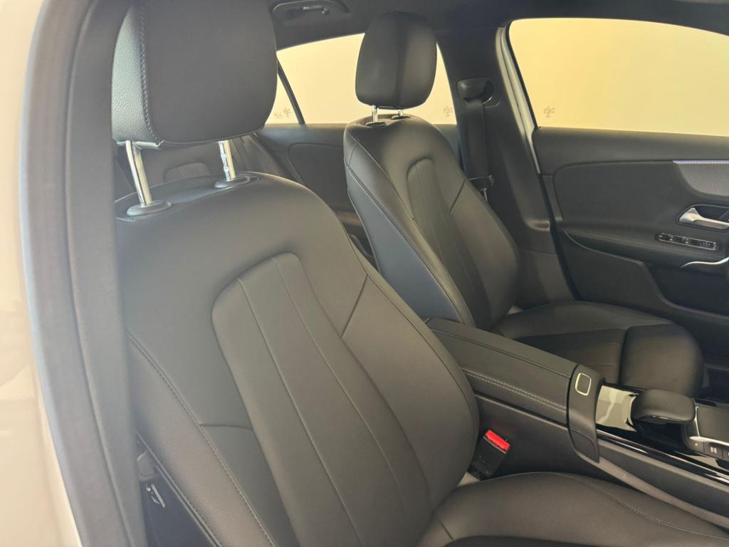 Mercedes-Benz A-Klasse 250 e business solution luxury limited