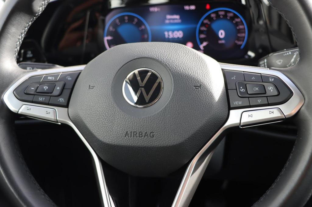 Volkswagen Golf 1.5 tsi life 130pk