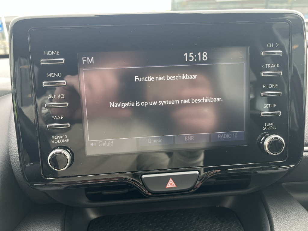 Toyota Yaris | net binnen | 1.5 hyb. dynamic | camera | apple carplay |