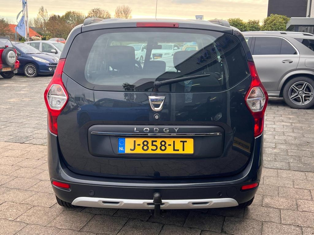 Dacia Lodgy 1.3 tce tech road 7p. navi, trekhaak enz..