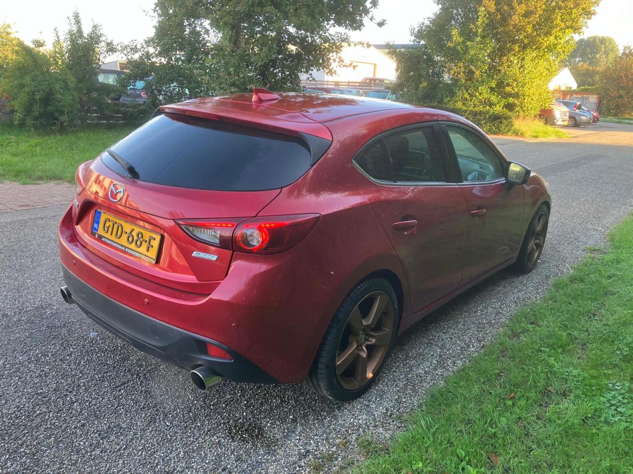 Mazda 3 2.0 GT-M 165
