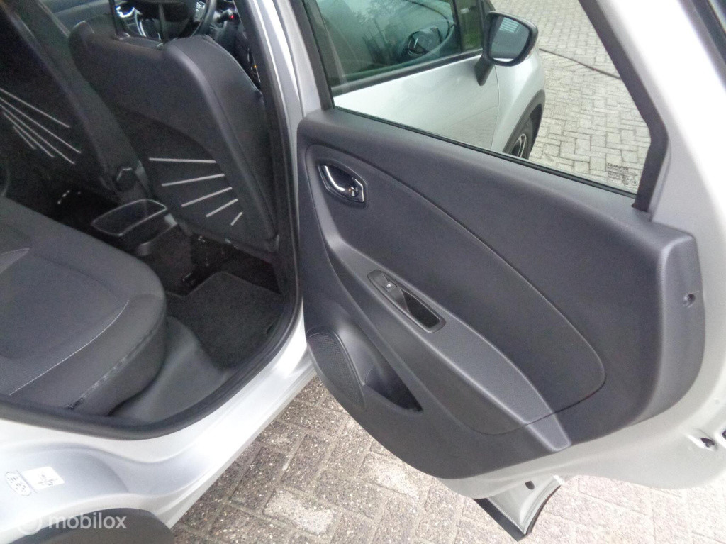 Renault Captur 1.2 tce dynamique/automaat/airco/ecc/pdc/key less/lm velgen