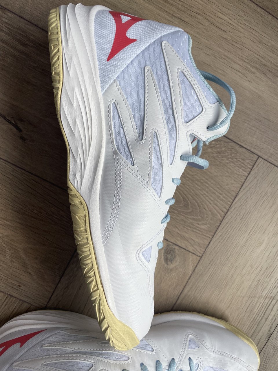 Mizuno Thunder Blade Z Mid volleybalschoenen (42) NIEUW
