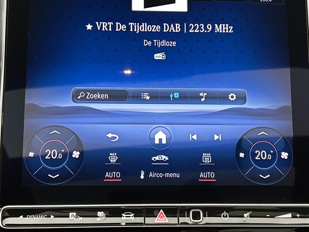 Mercedes-Benz Glc 300e 4matic amg plug-in hybride | panoramadak | trekhaak 
