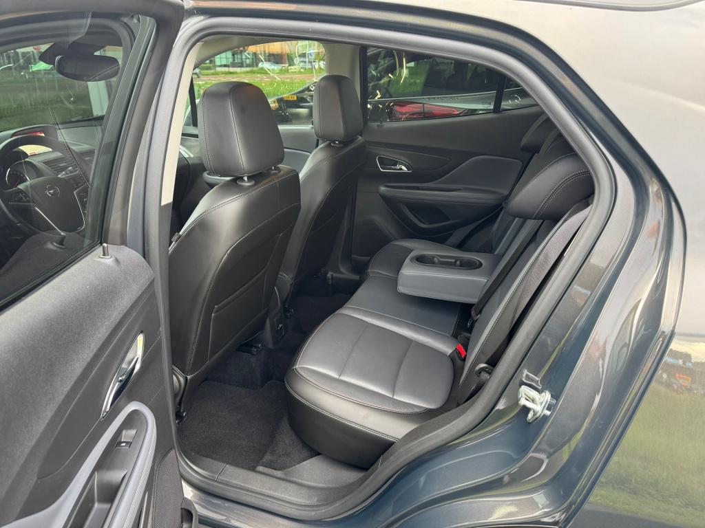 Opel Mokka 1.4 t innovation , lederen bekleding , schuifdak , afneembare tr