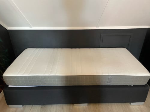 1 persoons matras+boxspring