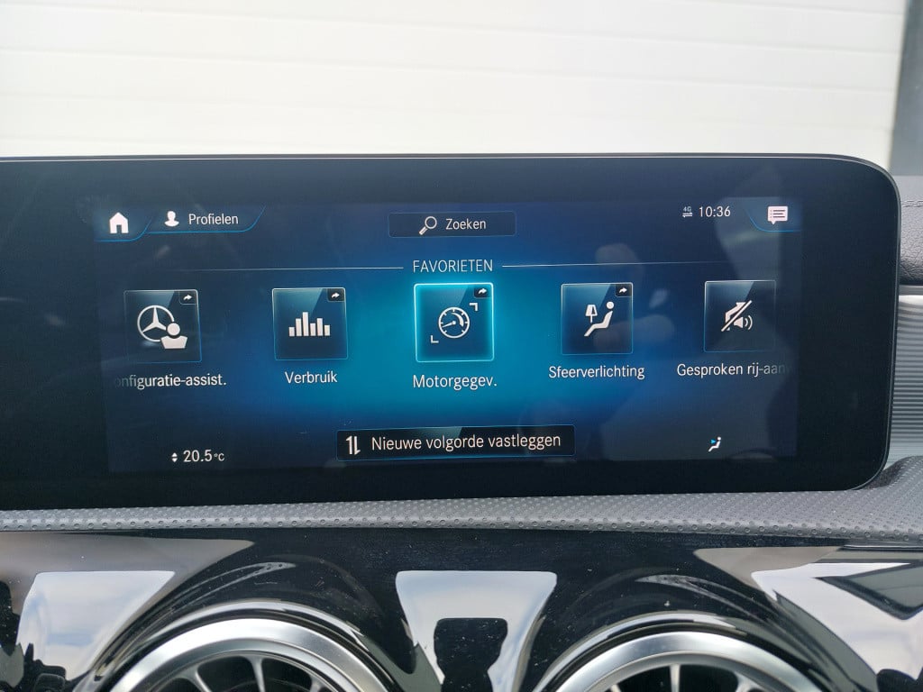 Mercedes-Benz Cla shooting brake 250 premium plus | zeer rijk uitgerust