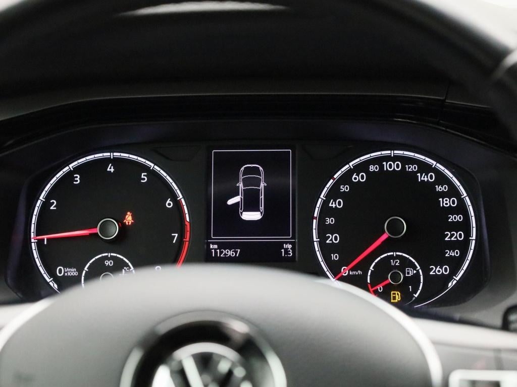 Volkswagen Polo 1.0 tsi comfortline business | parkeer sensoren | navigatie