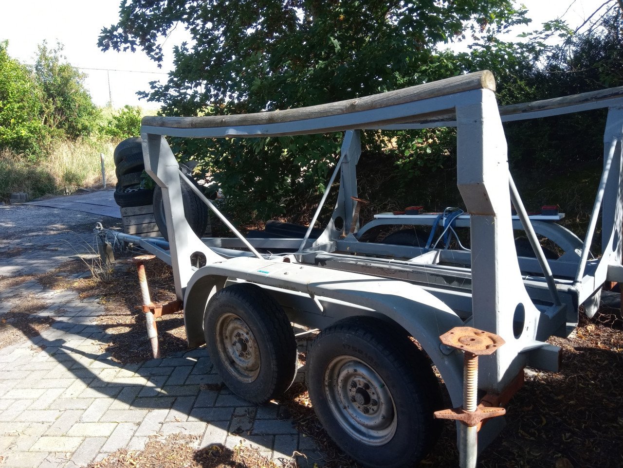Boten trailer