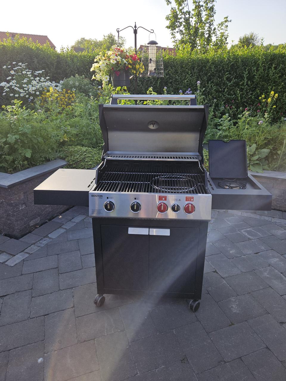 Zo goed als nieuwe bbq