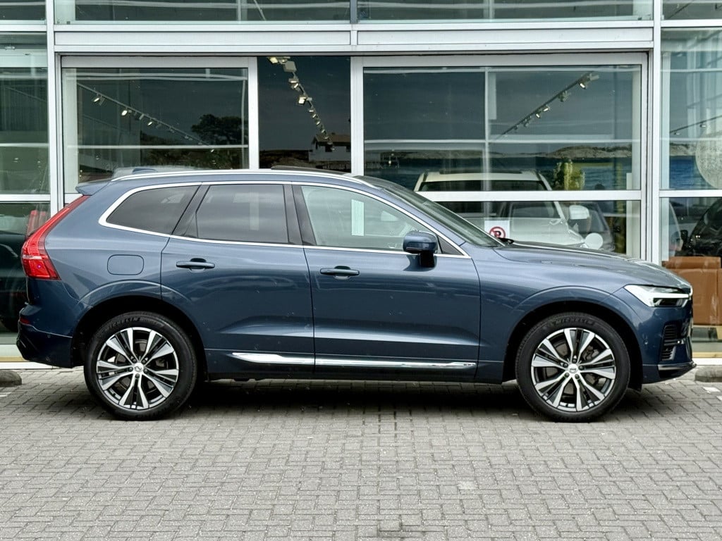 Volvo XC60 t8 455pk recharge inscription| full options !!