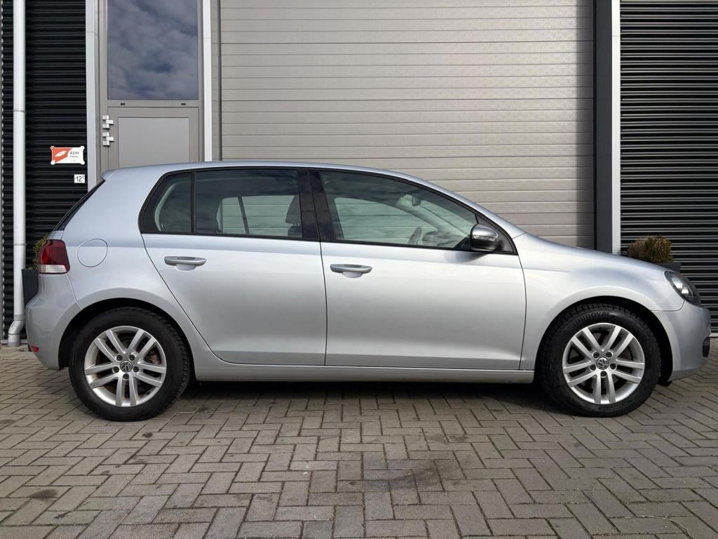Volkswagen Golf 1.4 tsi highline/automaat/goed onderhouden/clima/lichtmetaa