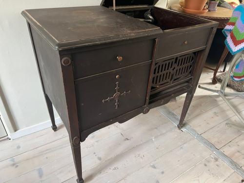 Zeer oude platenspeler