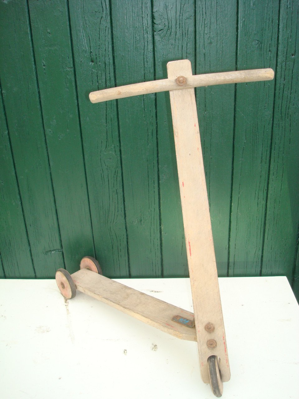 Houten speelgoed step Autopet