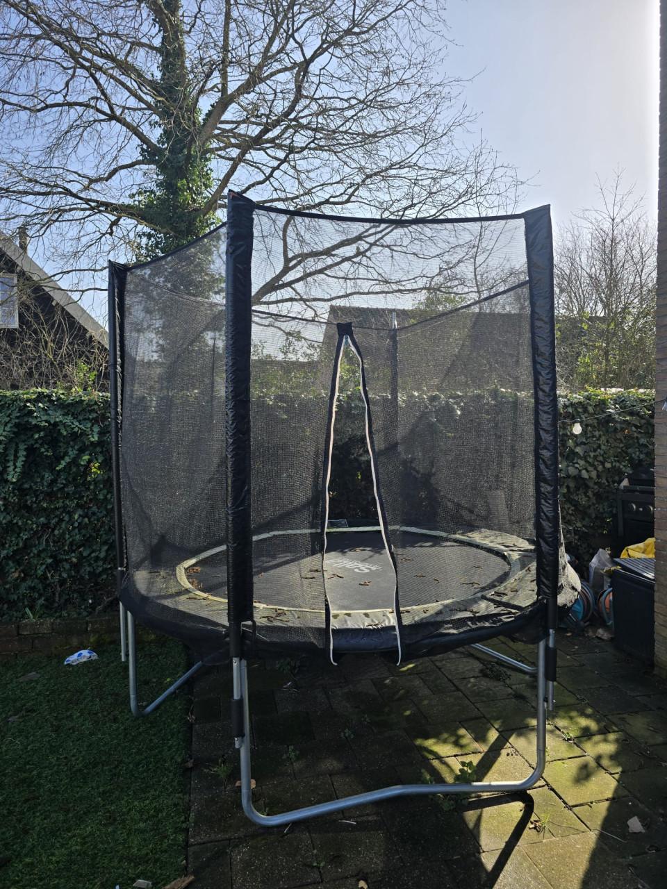 Trampoline.springen maar