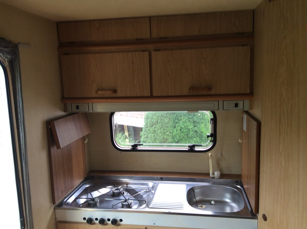 CARAVAN CHATEAU LE CAR 380