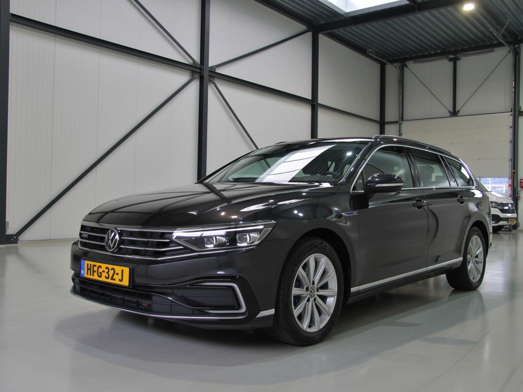 Volkswagen Passat variant 1.4 tsi phev gte 218pk | matrix led | camera