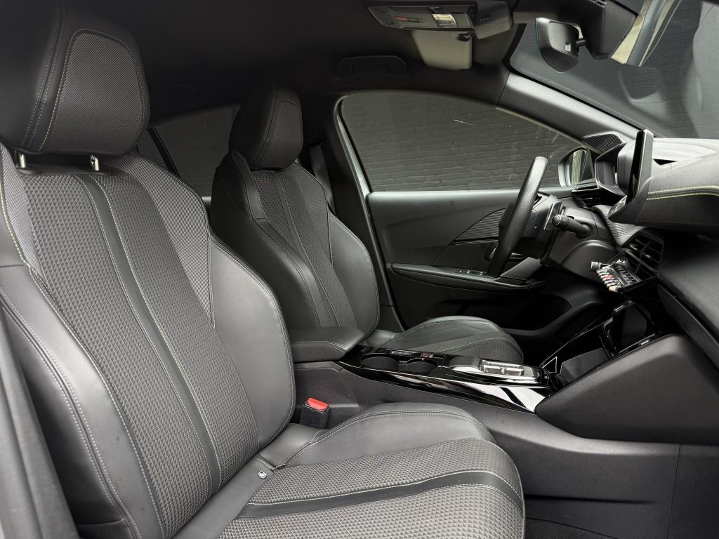 Peugeot 208 1.2 puretech gt