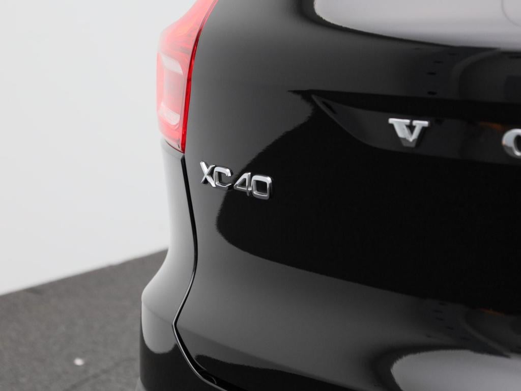 Volvo XC40 recharge core | automaat | navigatie | apple carplay / android a
