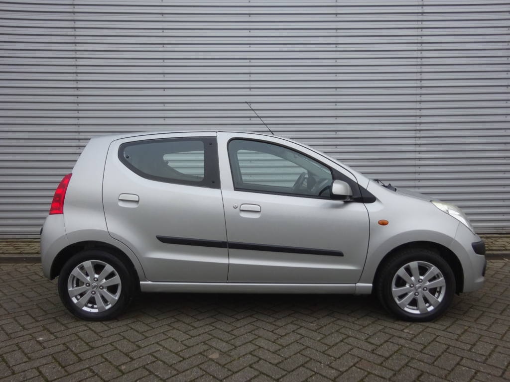 Nissan Pixo 1.0 look 1e eigenaar / airco / elektr. ramen / nap
