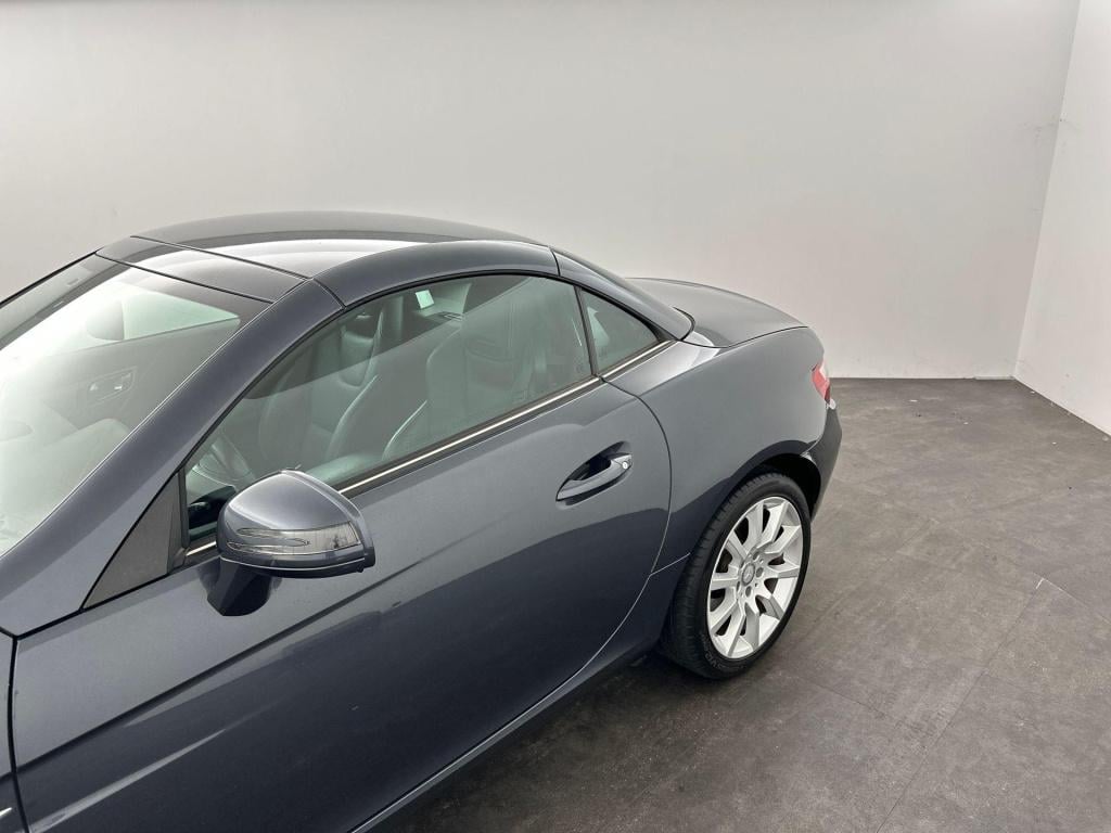 Mercedes-Benz SLK 200 | stoelverwarming | hard-top | air-scarf | leder | pa