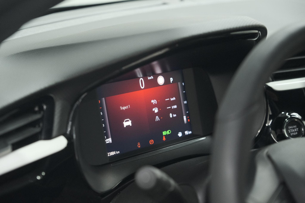 Opel Corsa 130 eat8 gs line | camera | navigatie | apple carplay | parkeers