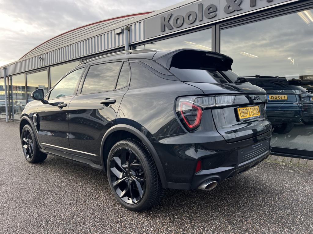 Lynk & Co 01 1.5 261pk plug in hybrid , black edition , pano dak , 360gr ca