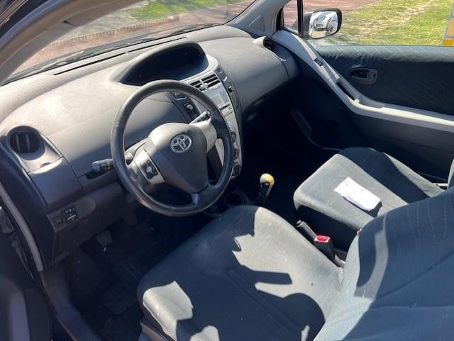 Toyota Yaris 1.3 vvti sol