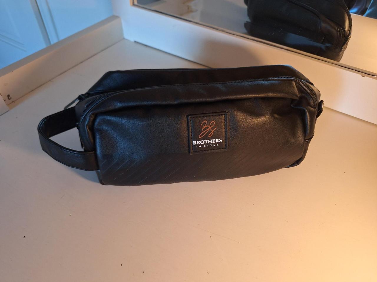 Scheerapparaat voor hoofd z.g.a.n.