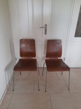 2 Retro stoelen (in goede staat )