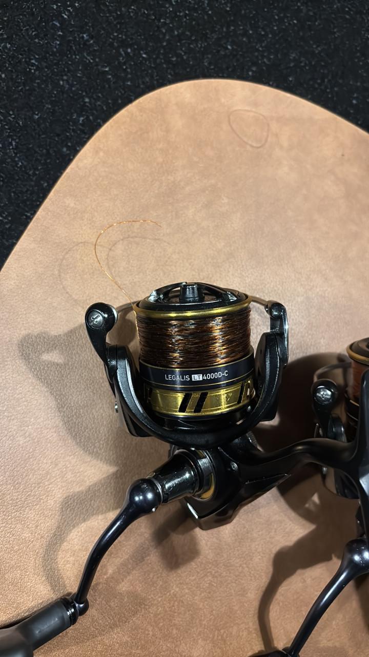 2 nieuwe Daiwa legalis LT 4000 C molens