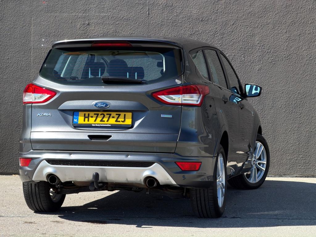 Ford Kuga 1.5 titanium styling pack