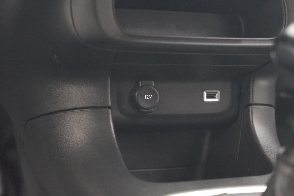 Citroen C3 puretech 110 feel edition | camera | navigatie | apple carplay