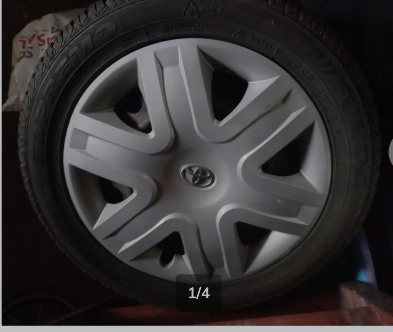 Winterbanden met velgen