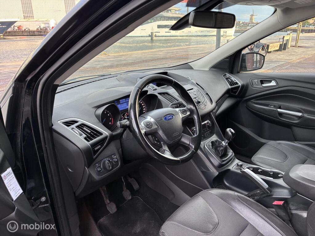 Ford Kuga 1.6 Titanium Clima Navi Cruise km305.159 BJ2013